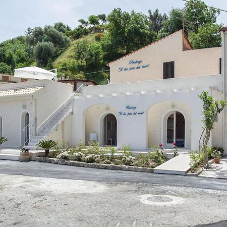 Отель Residenza A Due Passi Dal Mare Тропея Экстерьер фото